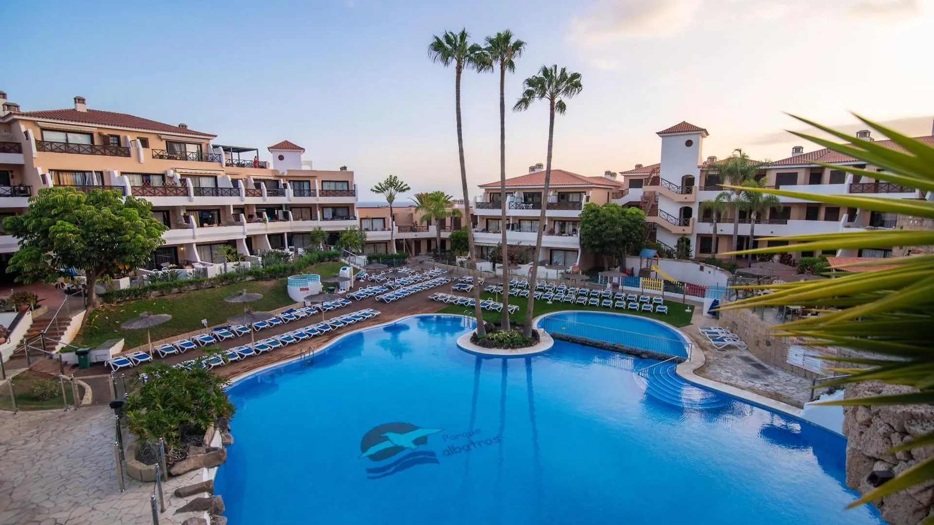 Alba Vista - Albatros Park In Golf Del Sur Tenerife - Heated Pool & Teide View San Miguel de Abona Apartment